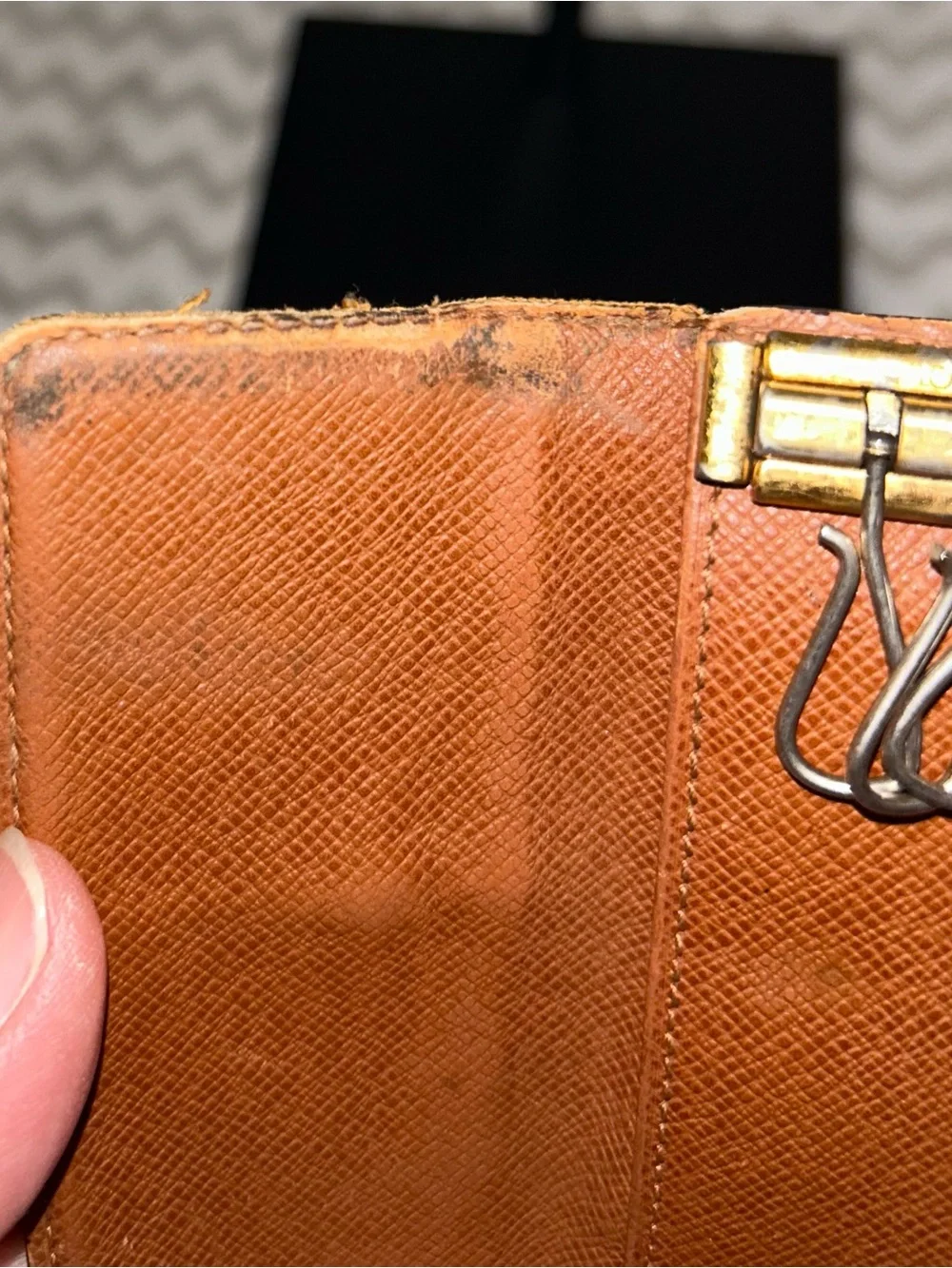 Louis Vuitton Monogram  Key Holder